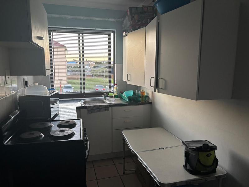 To Let 2 Bedroom Property for Rent in Guldenland Western Cape